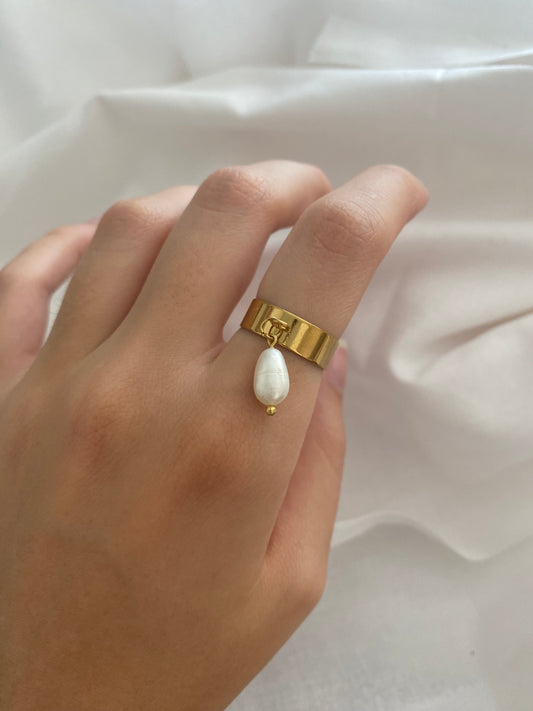 Pearl ring