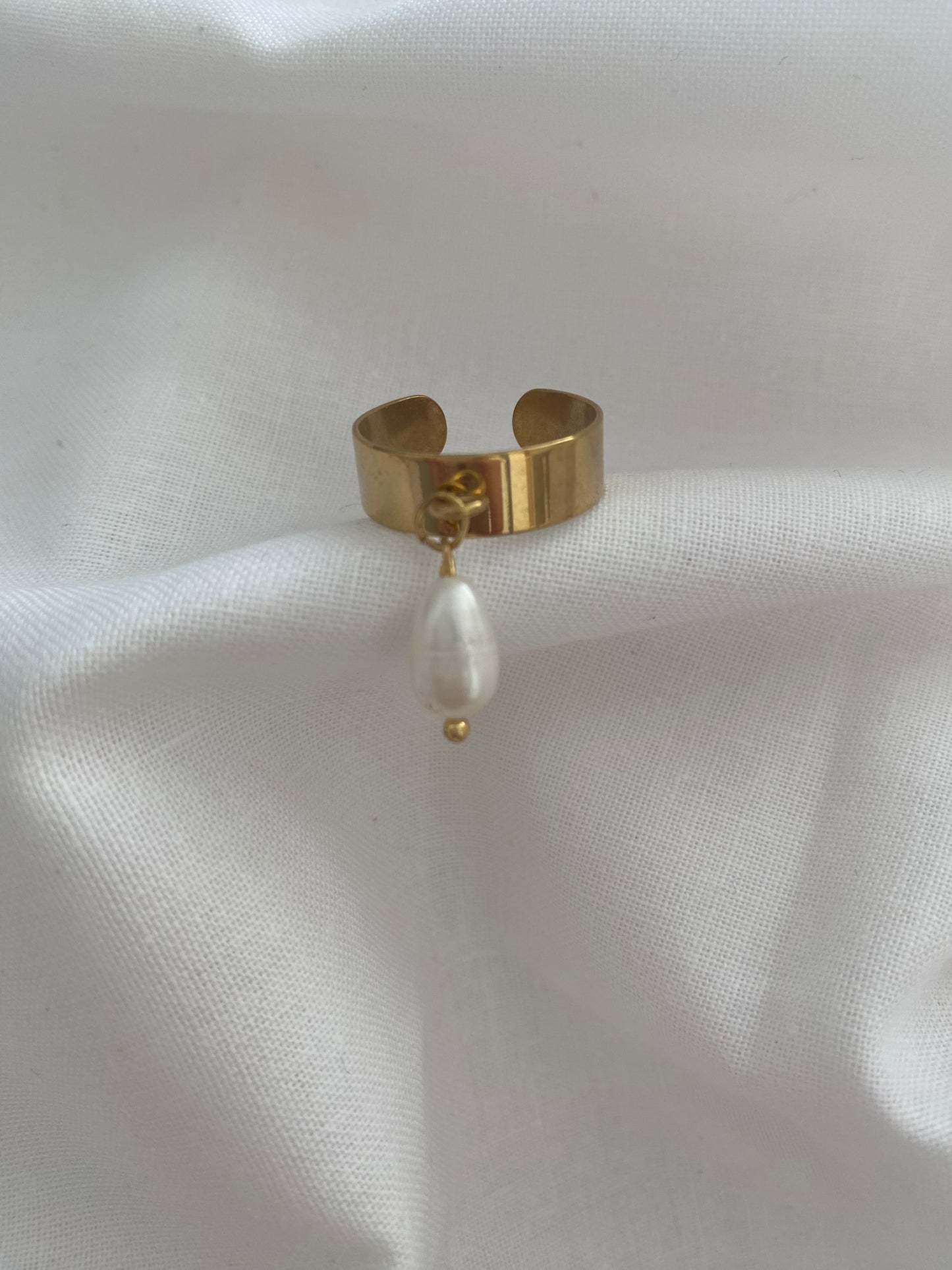 Pearl ring