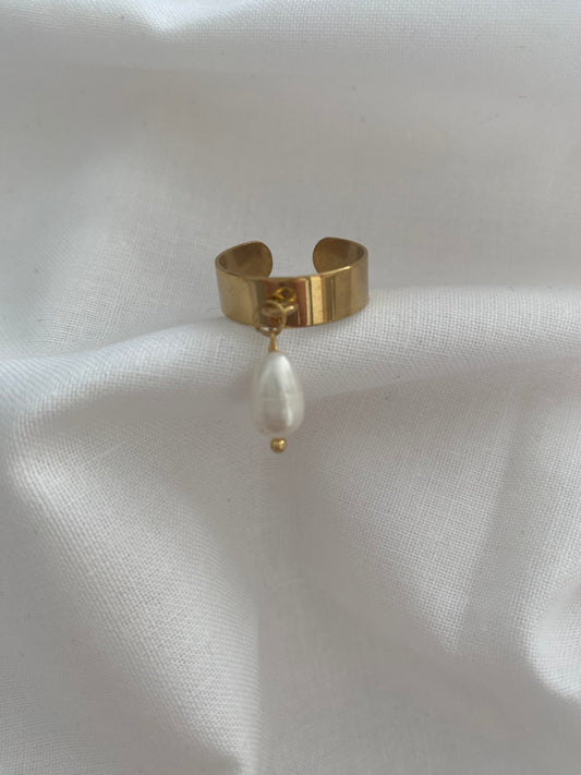 Pearl ring